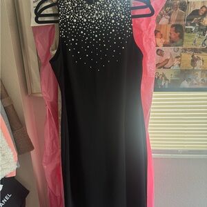 Elegant Black Pearl-Embellished Dress